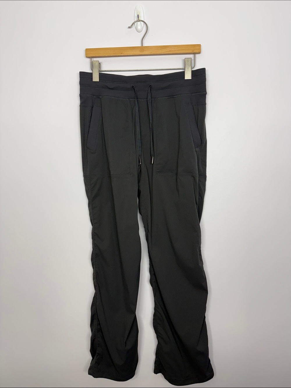 92: Lululemon Dance Studio Mid-Rise Full Length Pant Graphite Grey Size 8 30.5”